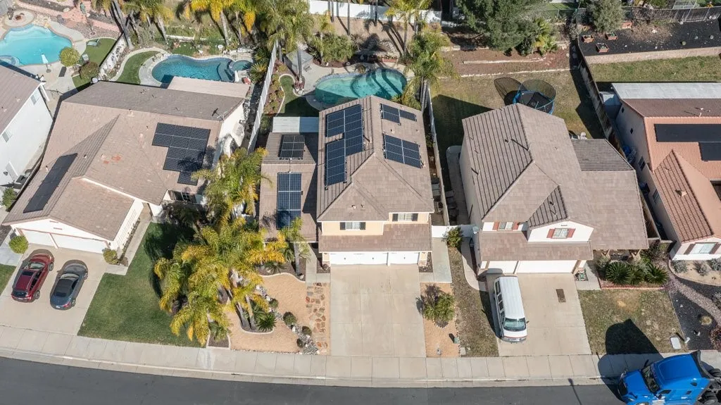 32848 Freesia, Temecula, California 92592 home-pic-38