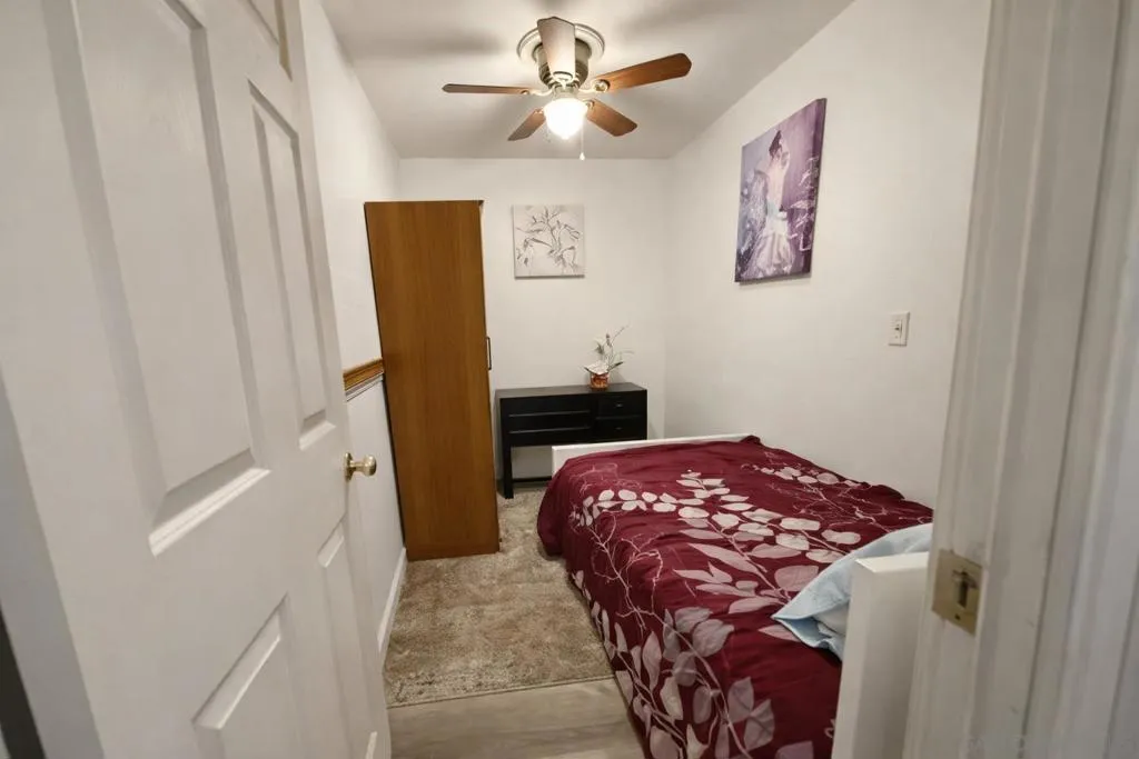 3029 Broadway  home-pic-10