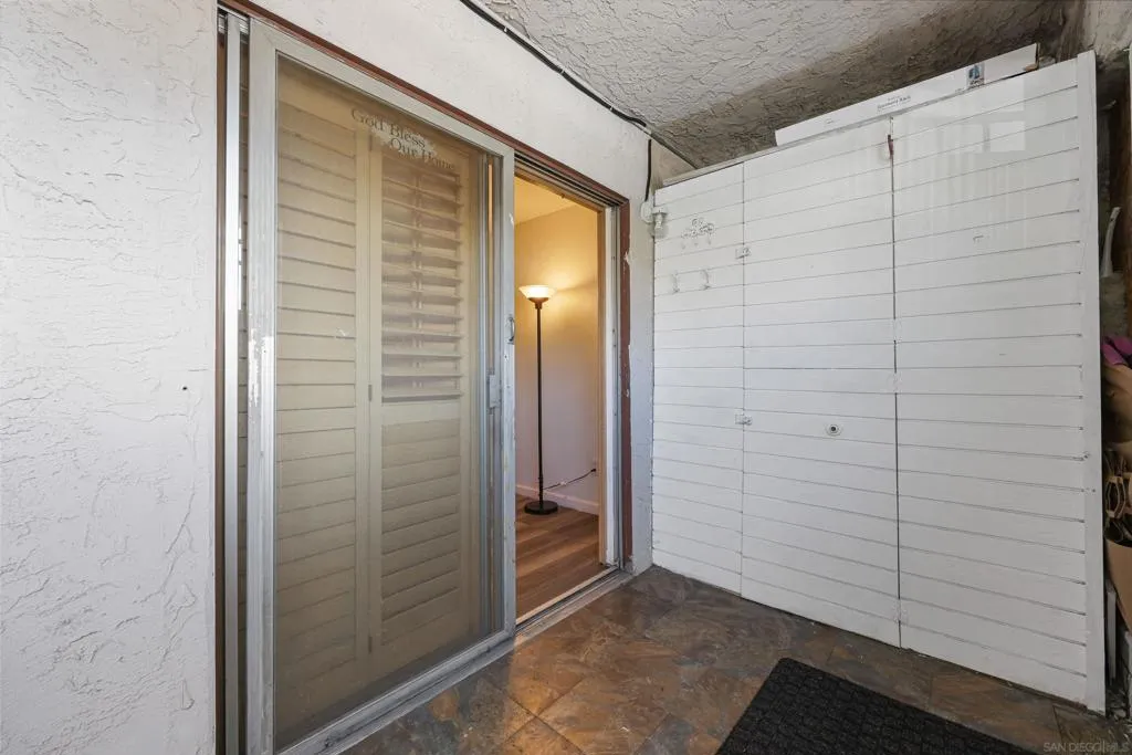 3029 Broadway  home-pic-12