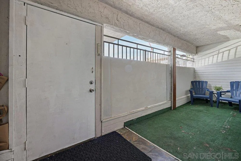 3029 Broadway  home-pic-11
