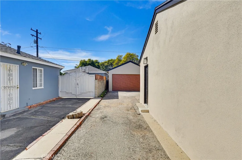 11727 Crossdale, Norwalk, California 90650 home-pic-24