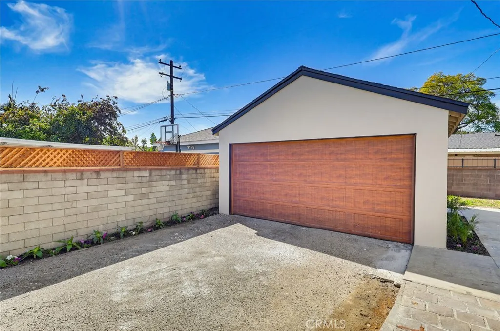 11727 Crossdale, Norwalk, California 90650 home-pic-25