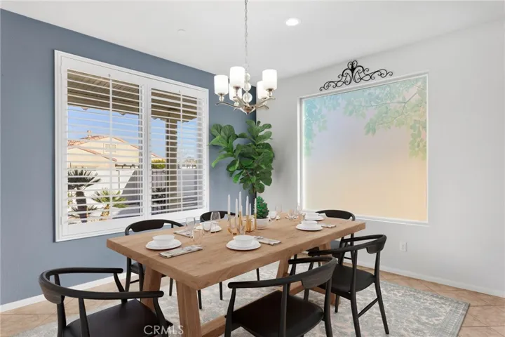 Virtually Staged Dining Room