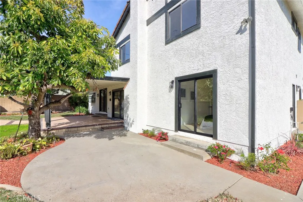 605 Live Oak Avenue, Glendora, California 91741 home-pic-68