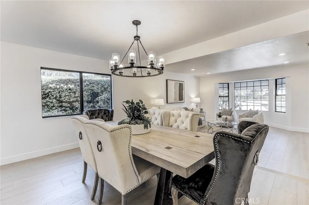 605 Live Oak Avenue, Glendora, California 91741 home-pic-14