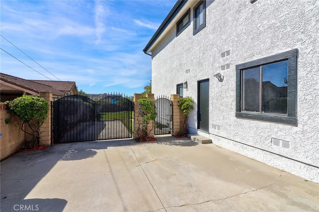 605 Live Oak Avenue, Glendora, California 91741 home-pic-73