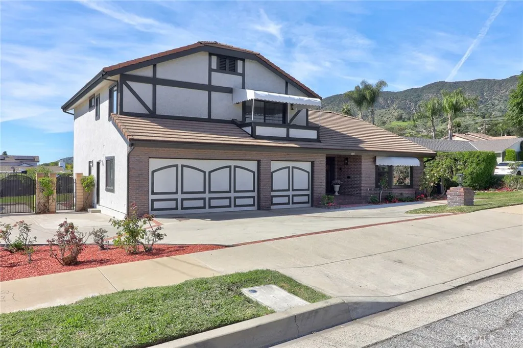 605 Live Oak Avenue, Glendora, California 91741 home-pic-1