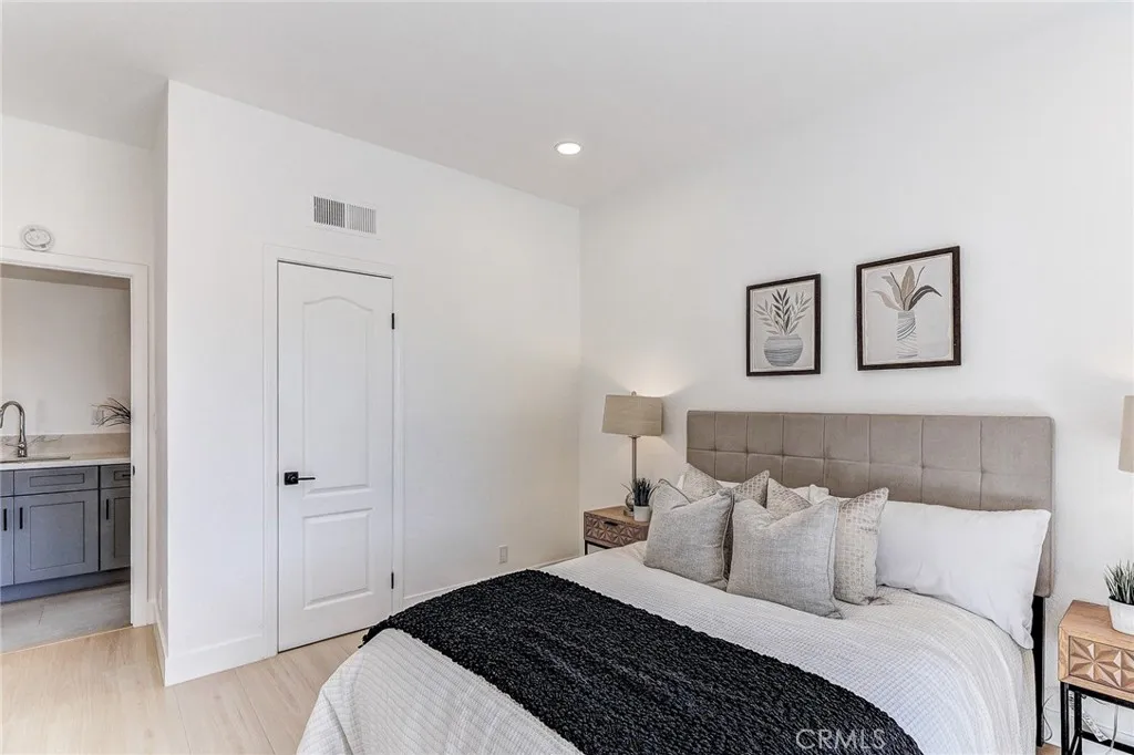 605 Live Oak Avenue, Glendora, California 91741 home-pic-31