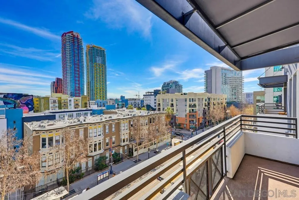 550 Park Blvd 2604, San Diego, California 92101 home-pic-38
