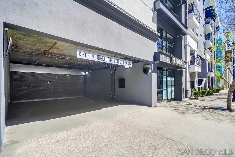 550 Park Blvd 2604, San Diego, California 92101 home-pic-54