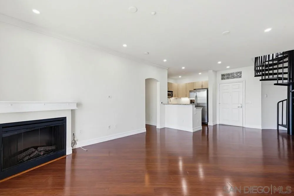 550 Park Blvd 2604, San Diego, California 92101 home-pic-12