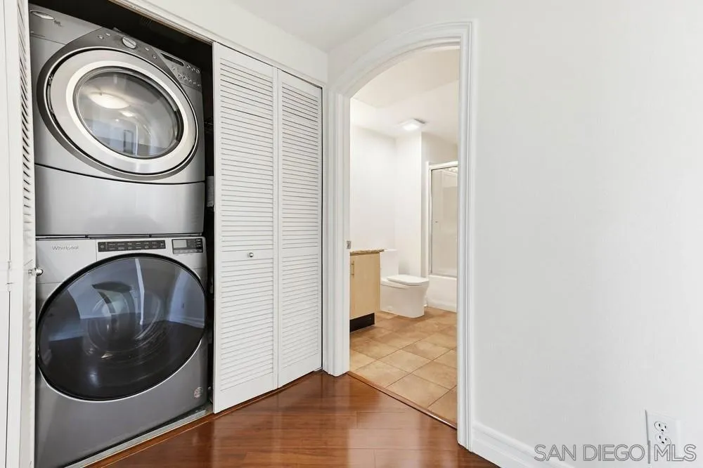 550 Park Blvd 2604, San Diego, California 92101 home-pic-19