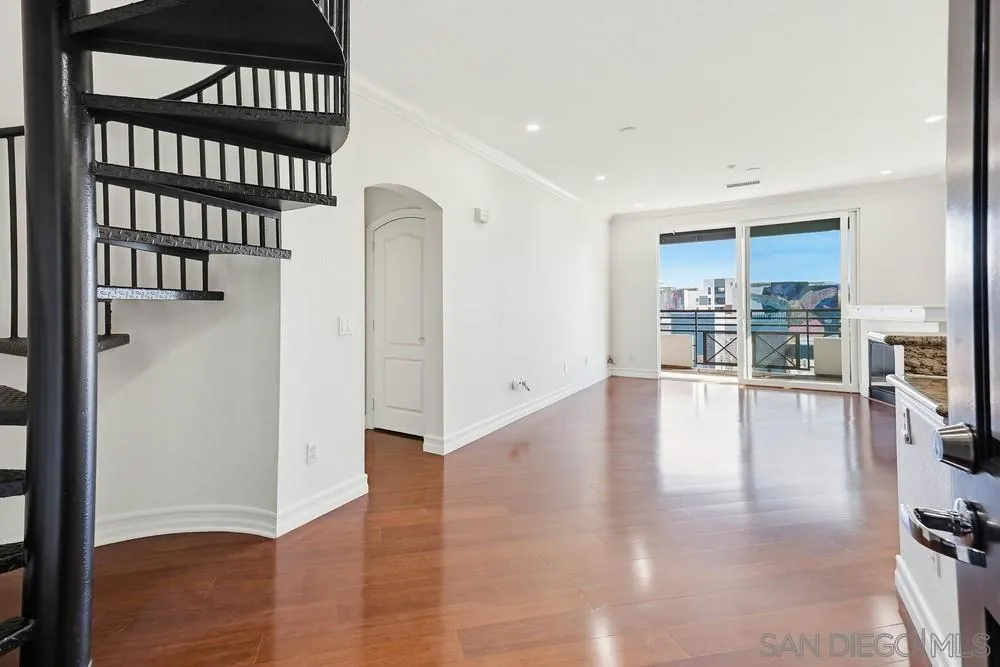 550 Park Blvd 2604, San Diego, California 92101 home-pic-1