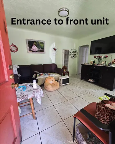 8976 Mcnerney A-b, South Gate, California 90280