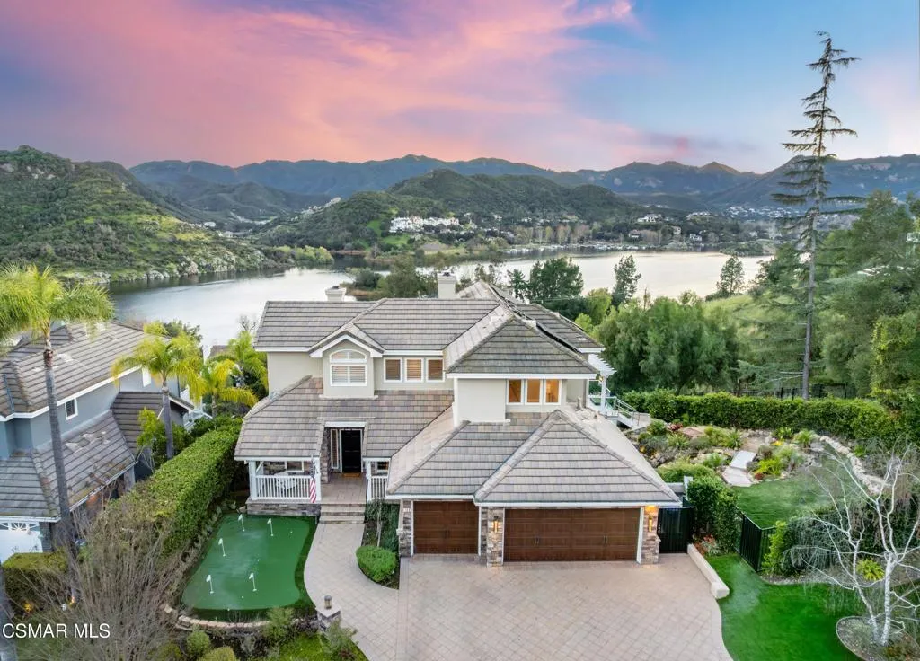 708 Ravensbury Street, Westlake Village, California 91361 home-pic-1
