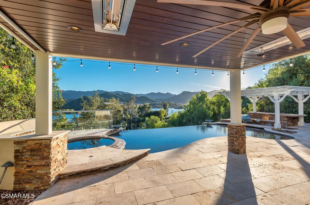 708 Ravensbury Street, Westlake Village, California 91361 home-pic-7