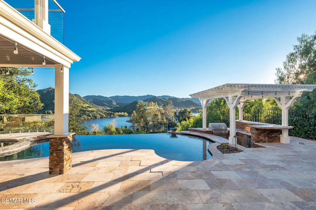 708 Ravensbury Street, Westlake Village, California 91361 home-pic-31