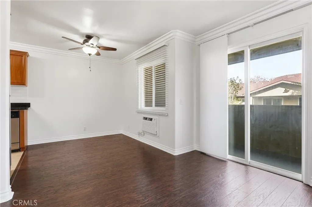 156 Avenida Descanso, Oceanside, California 92057 home-pic-16