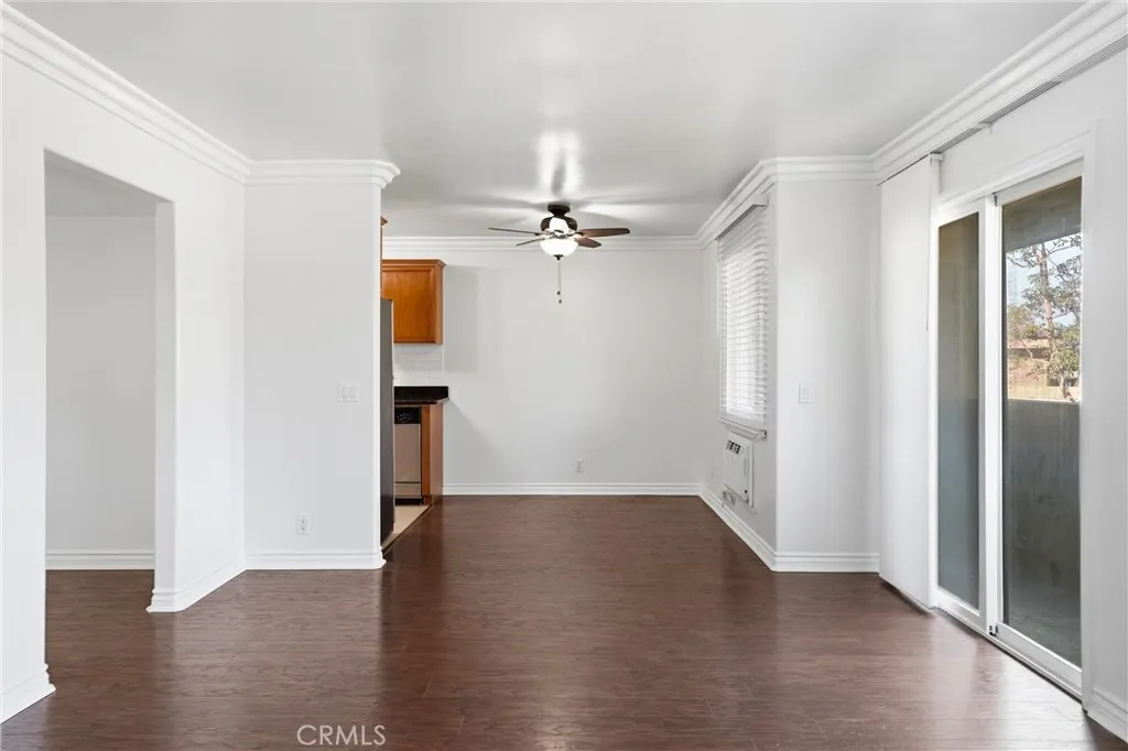 156 Avenida Descanso, Oceanside, California 92057 home-pic-17