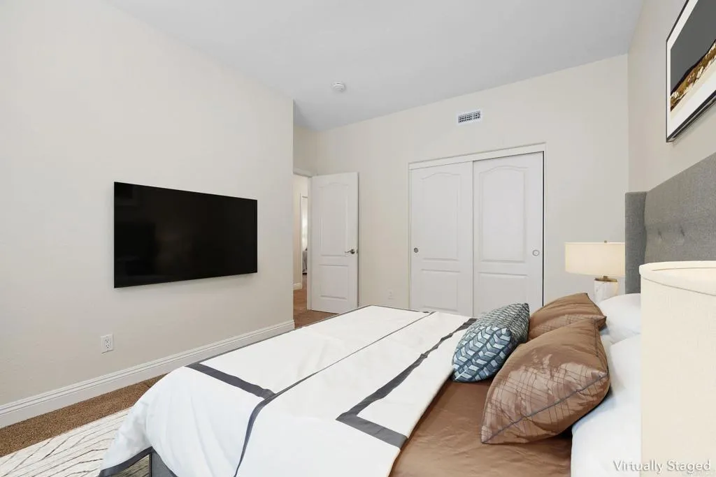 5157 Seashell Place, San Diego, California 92130 home-pic-34
