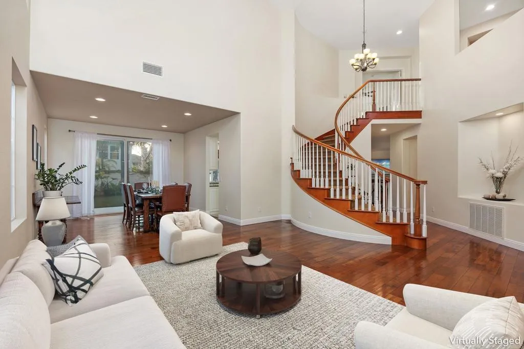 5157 Seashell Place, San Diego, California 92130 home-pic-10