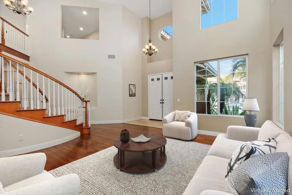 5157 Seashell Place, San Diego, California 92130 home-pic-9