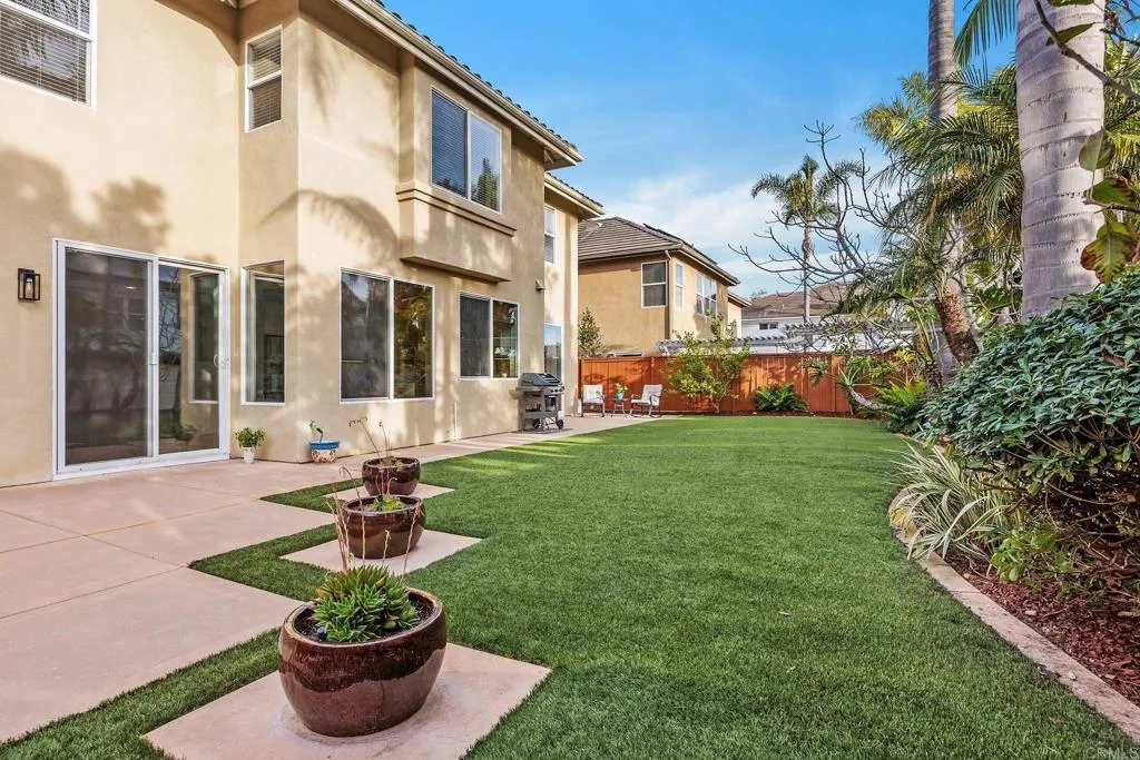 5157 Seashell Place, San Diego, California 92130 home-pic-49