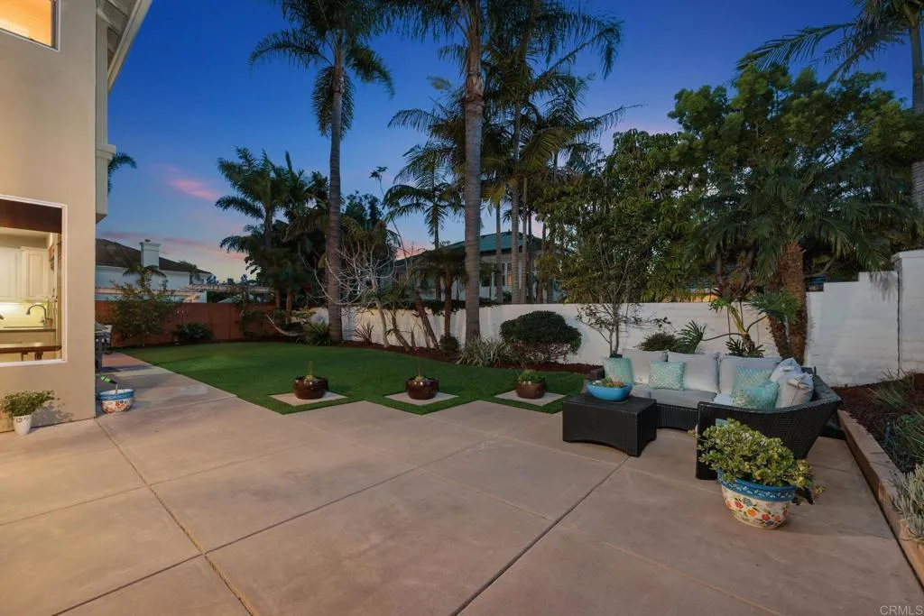 5157 Seashell Place, San Diego, California 92130 home-pic-4