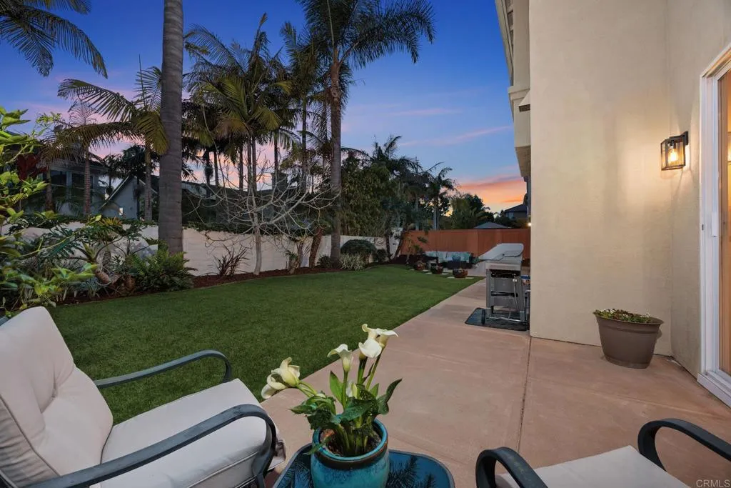 5157 Seashell Place, San Diego, California 92130 home-pic-5