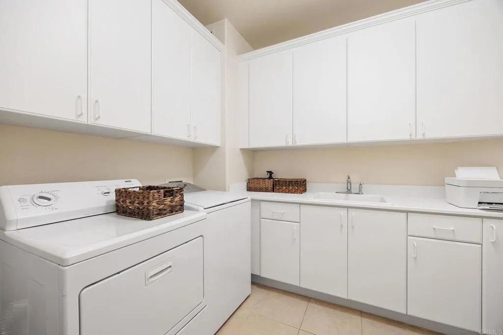 5157 Seashell Place, San Diego, California 92130 home-pic-38