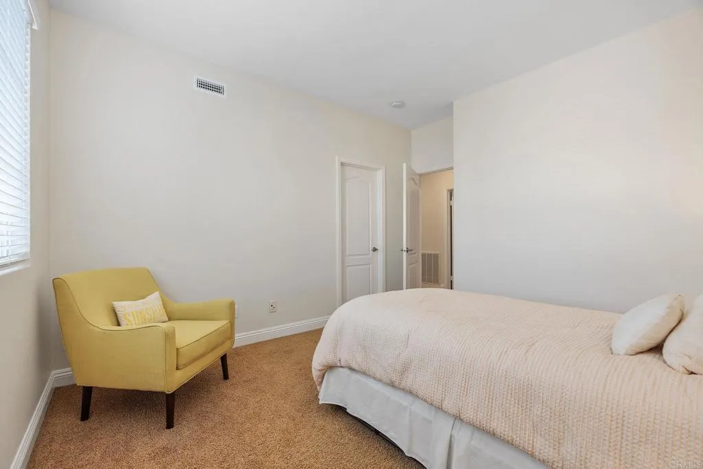 5157 Seashell Place, San Diego, California 92130 home-pic-32
