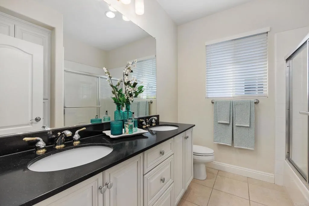 5157 Seashell Place, San Diego, California 92130 home-pic-35