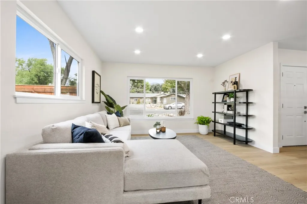 872 Knox Place, Claremont, California 91711 home-pic-7