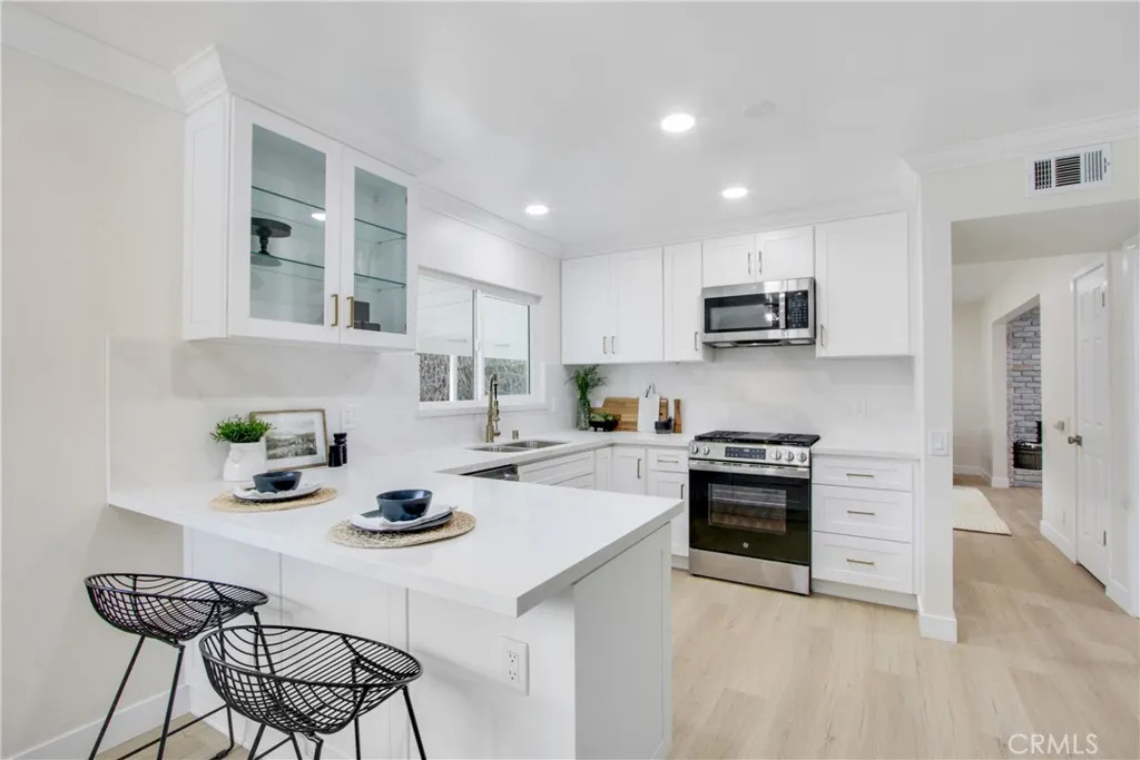872 Knox Place, Claremont, California 91711 home-pic-17