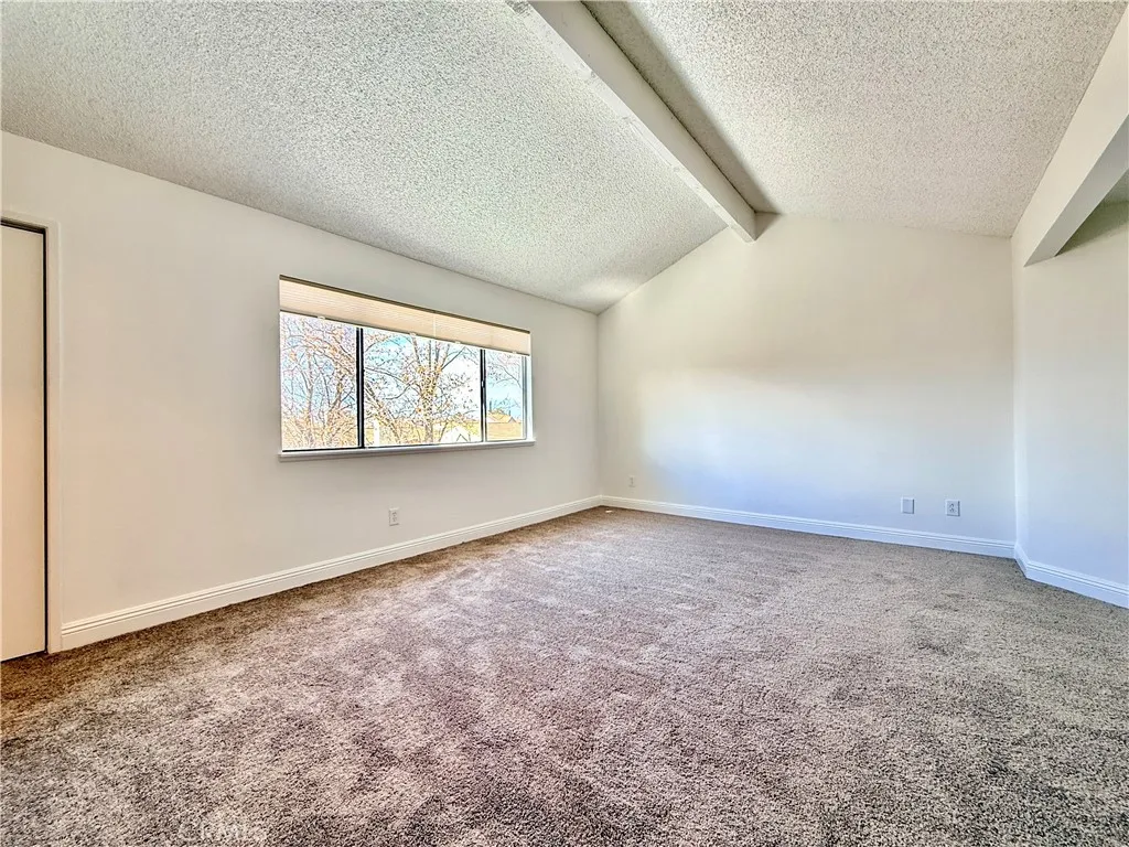 37727 Boxthorn, Palmdale, California 93552 home-pic-21