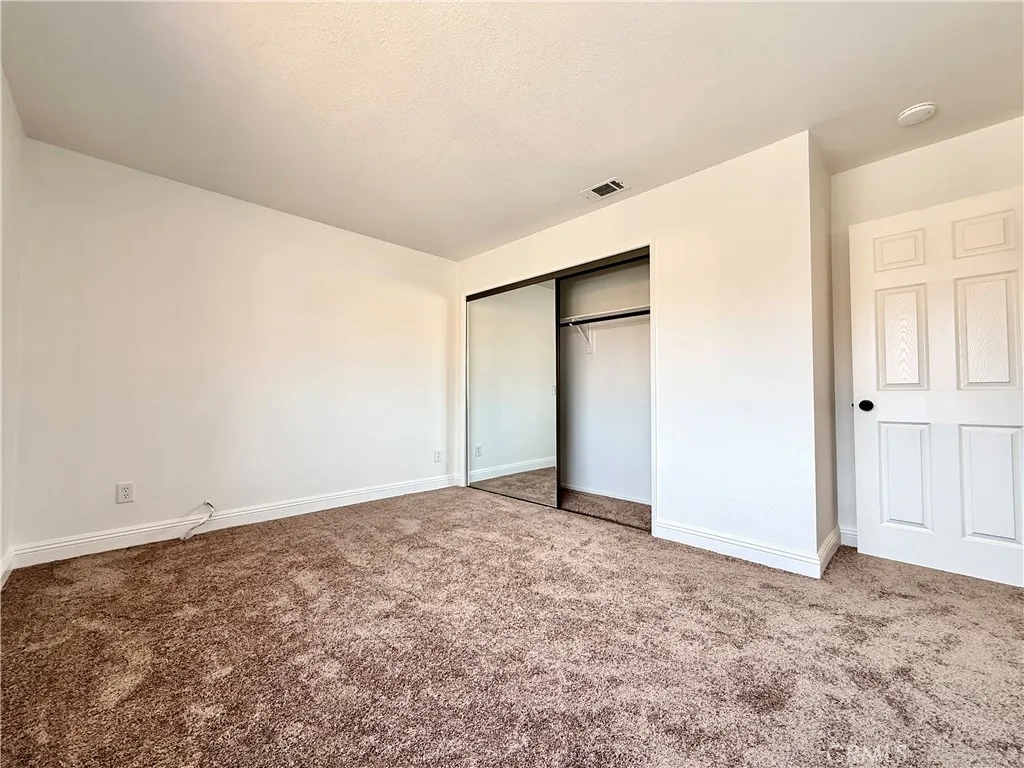 37727 Boxthorn, Palmdale, California 93552 home-pic-34