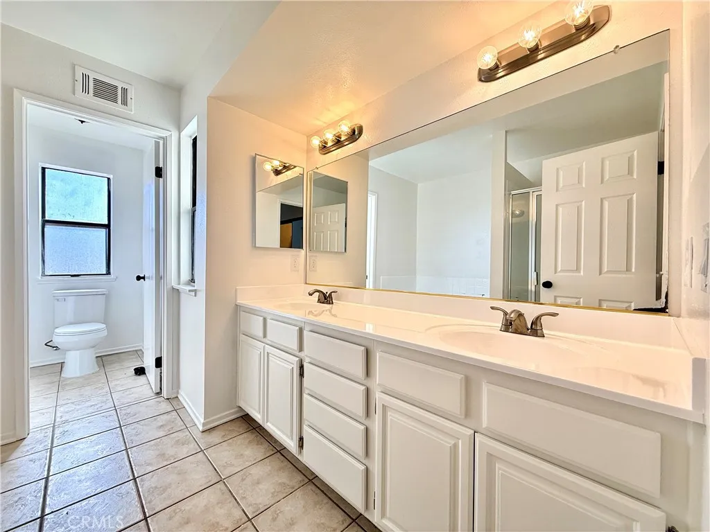 37727 Boxthorn, Palmdale, California 93552 home-pic-24