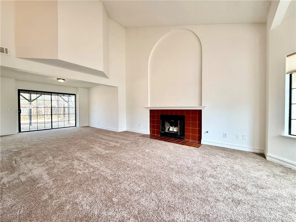 37727 Boxthorn, Palmdale, California 93552 home-pic-7