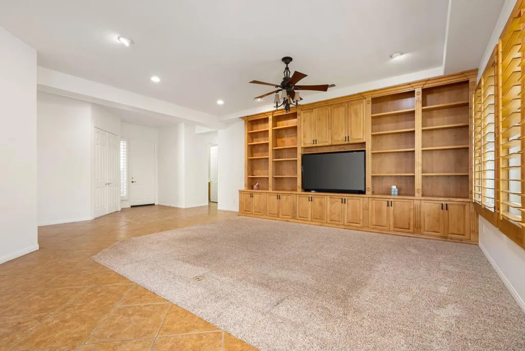 43227 Corte Del Oro, La Quinta, California 92253 home-pic-15