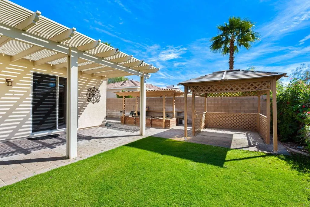 43227 Corte Del Oro, La Quinta, California 92253 home-pic-33