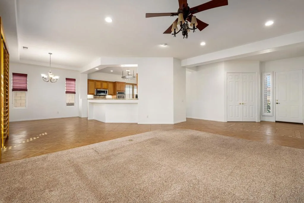 43227 Corte Del Oro, La Quinta, California 92253 home-pic-16