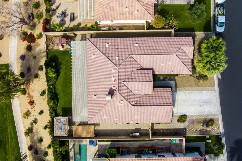 43227 Corte Del Oro, La Quinta, California 92253 home-pic-4