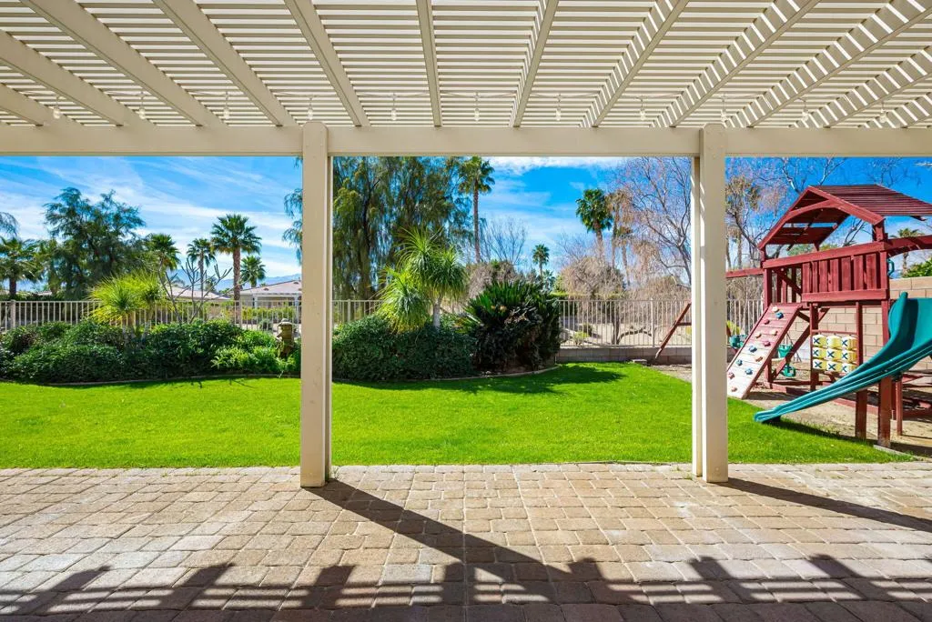 43227 Corte Del Oro, La Quinta, California 92253 home-pic-29