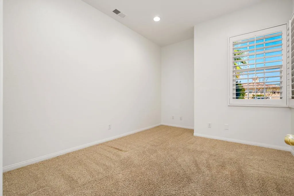 43227 Corte Del Oro, La Quinta, California 92253 home-pic-43