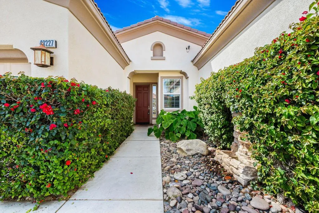 43227 Corte Del Oro, La Quinta, California 92253 home-pic-8