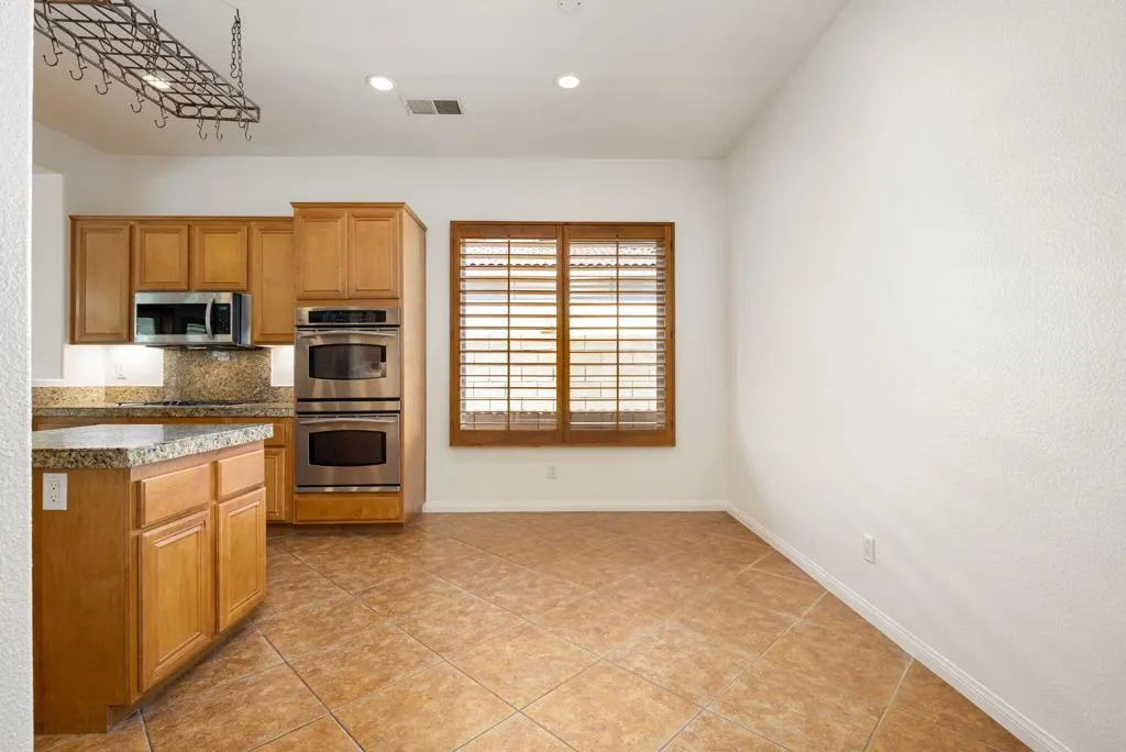 43227 Corte Del Oro, La Quinta, California 92253 home-pic-27