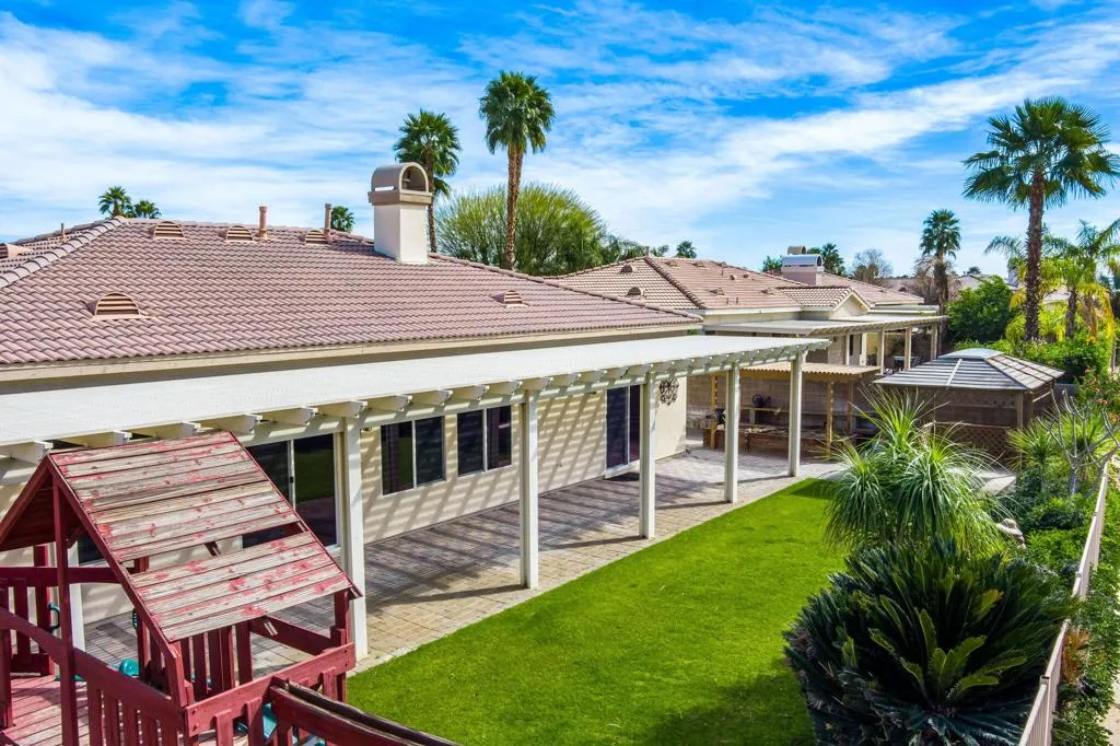 43227 Corte Del Oro, La Quinta, California 92253 home-pic-6