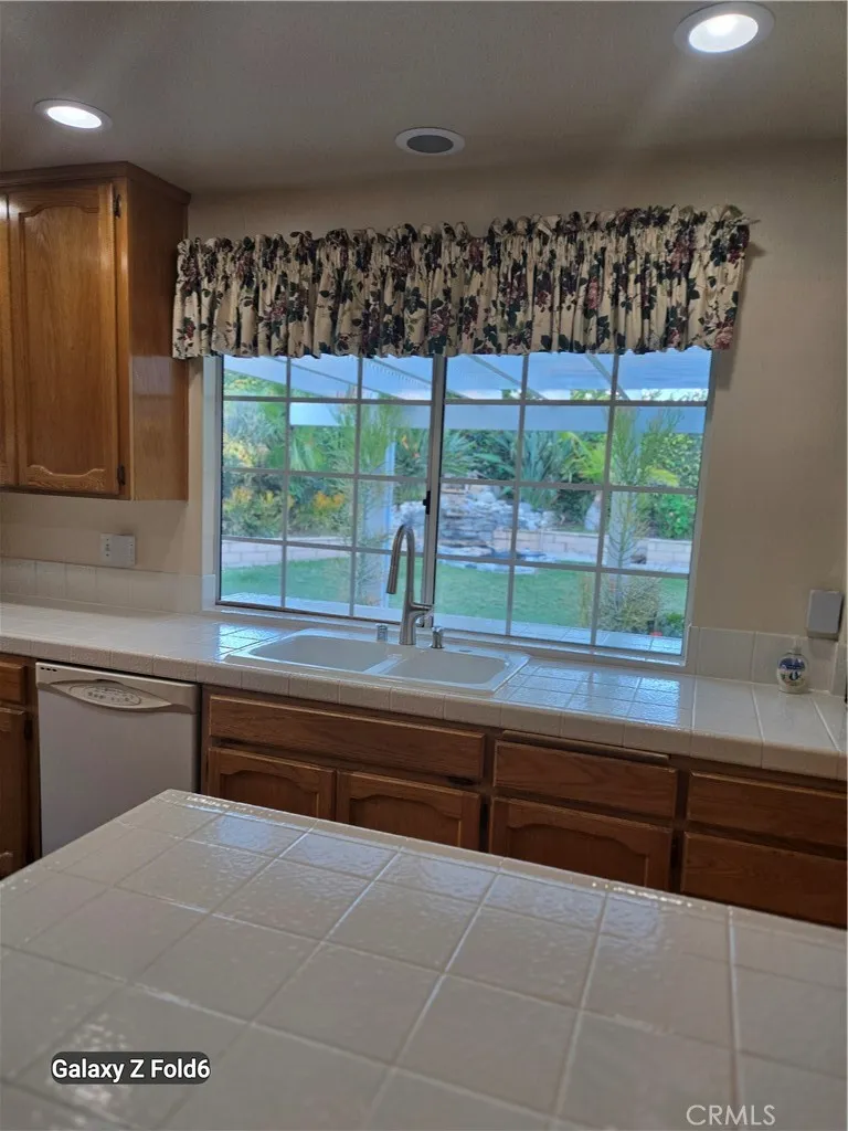 5174 Fox Hills, Buena Park, California 90621 home-pic-26