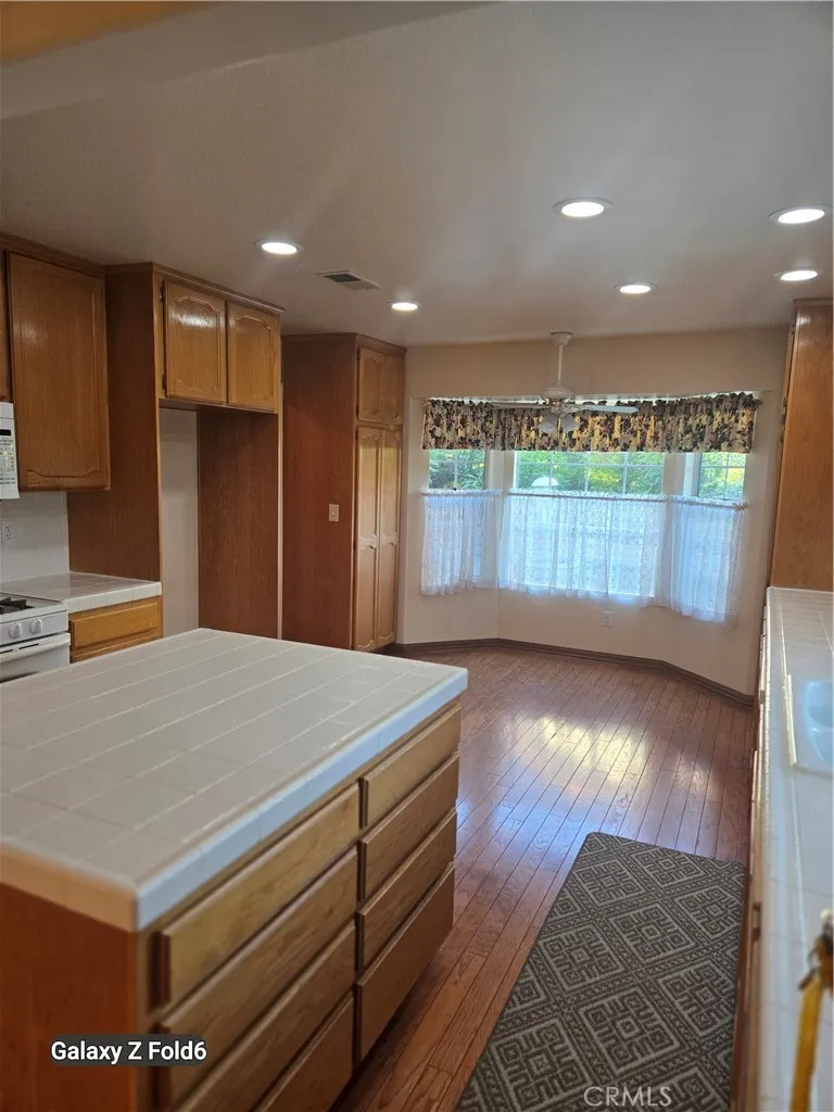 5174 Fox Hills, Buena Park, California 90621 home-pic-21