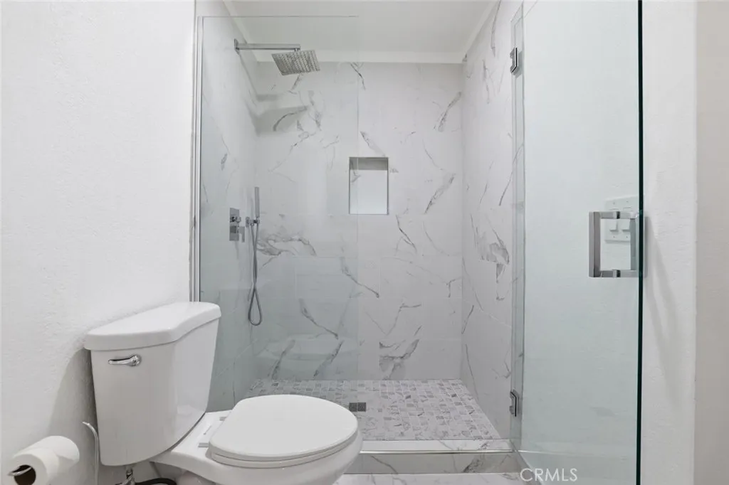 2901 E Via Escuela, Palm Springs, California 92262 home-pic-25
